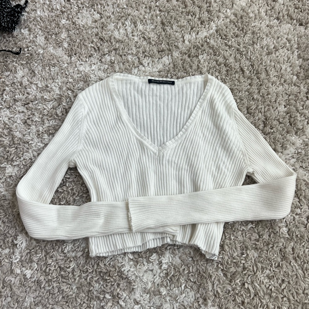 brandy melville sweater